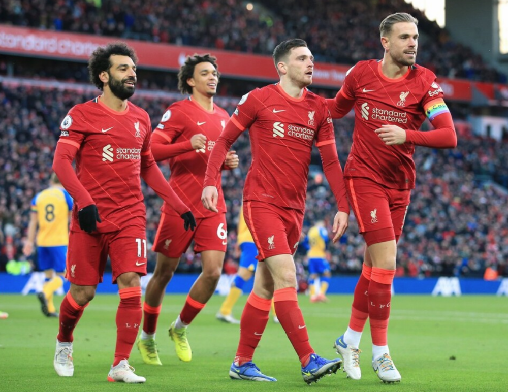 曼城横扫智利，格纳布里统治全场